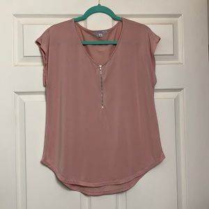 🌟3/15$🌟Green Envelope blouse with zipper detail.  Made in the US.Size: M (GUC)